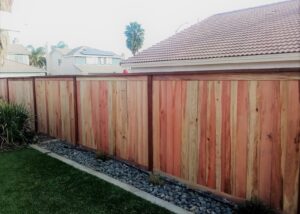 Picture frame fence